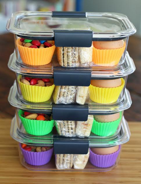 Rubbermaid Brilliance 1.3 Cup Stain-Proof Food Storage Container, Set of 2